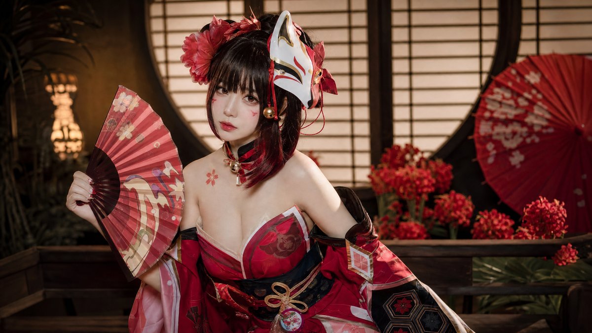 蜜桃漫画app下载 - Cosplay摄影视频花絮集锦
